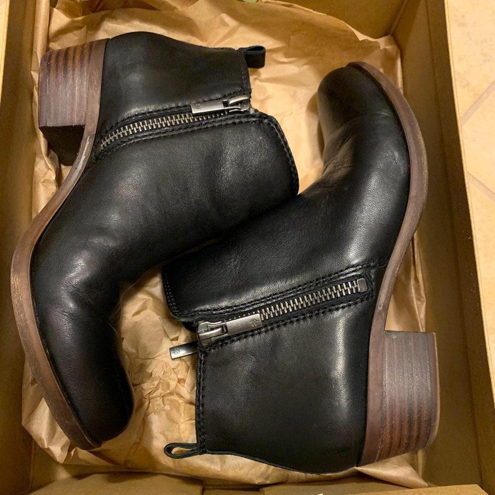 Lucky Brand Ankle Booties